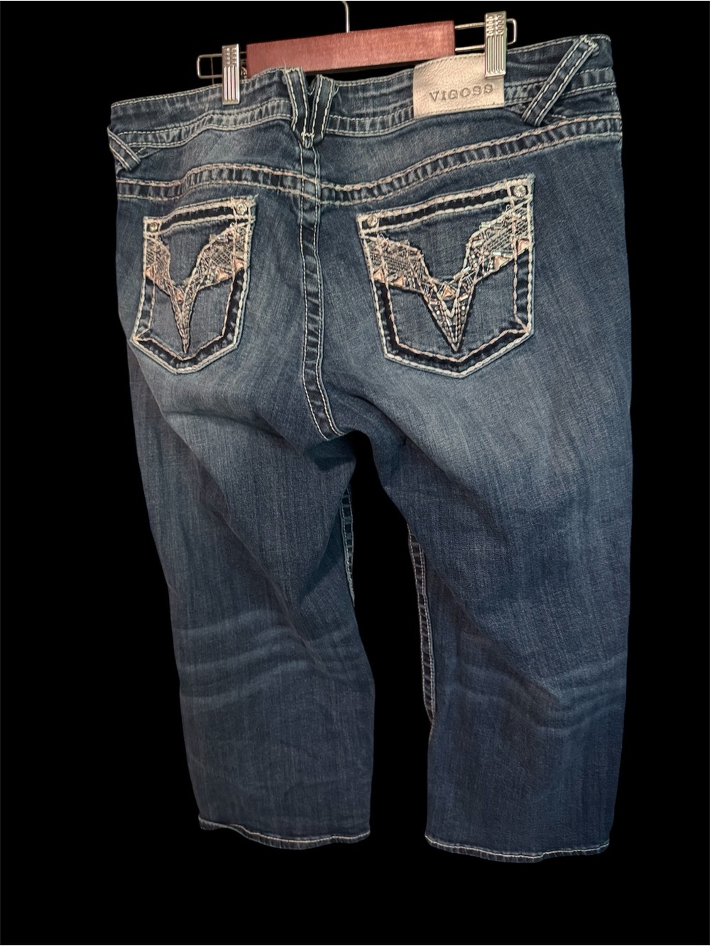 Vigoss Dark Blue Cropped Jeans with Embroidered Back Pockets